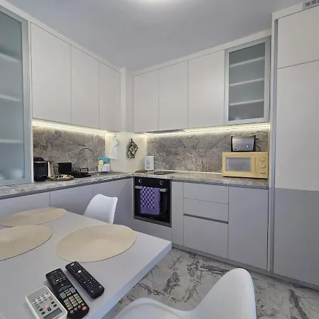 Апартамент Iva's Cozy Loft Варна